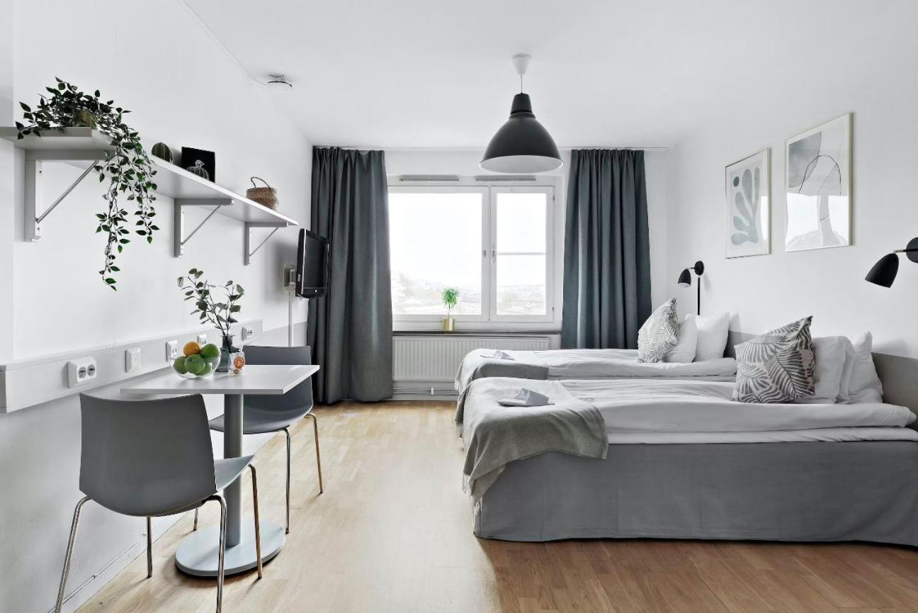 Forenom Aparthotel Stockholm Alvik Kültér fotó